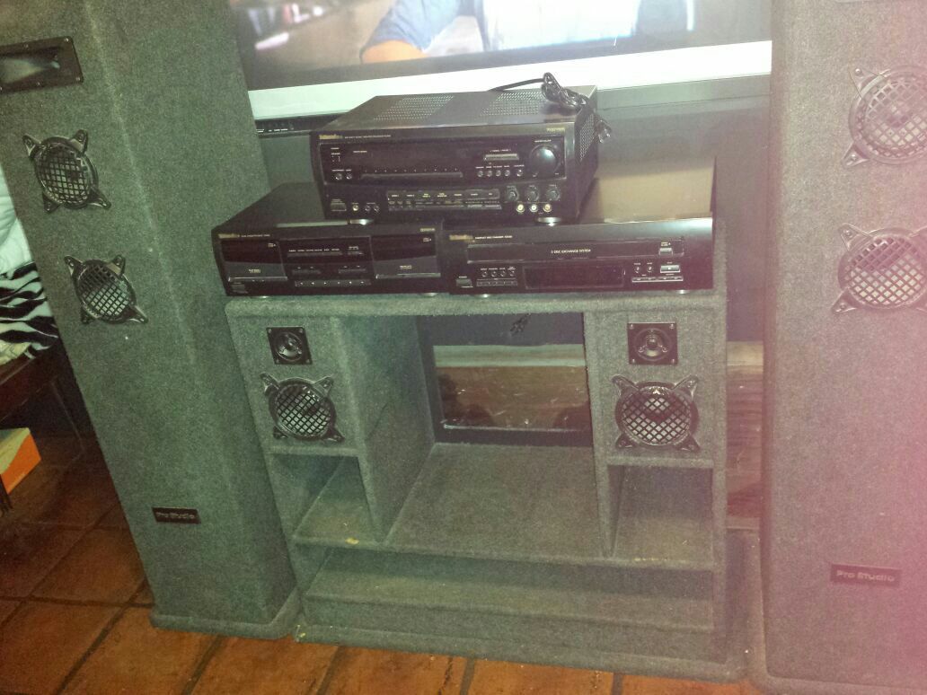 Techwood PLR85 Home Theater System for Sale in Glendale, AZ OfferUp