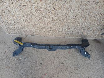 2024-26 Ford Mustang Radiator support