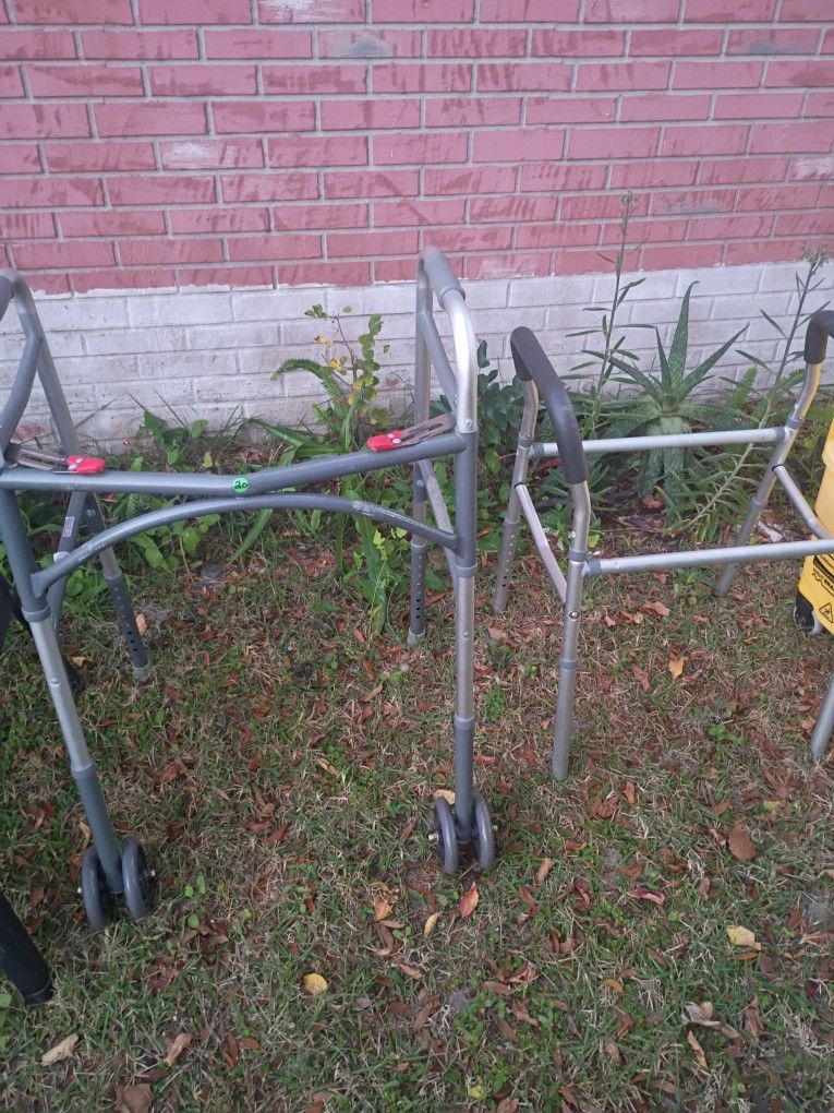 $10 Come Get Them Both