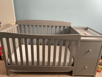 Crib N changer