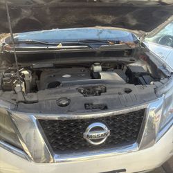 2012 Nissan Pathfinder 
