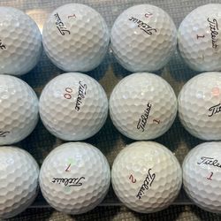 Sale Pending…One Dozen Titleist Pro V1X Golf Balls, White, Good Condition