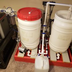 Saltwater  Reef aquarium mixing station