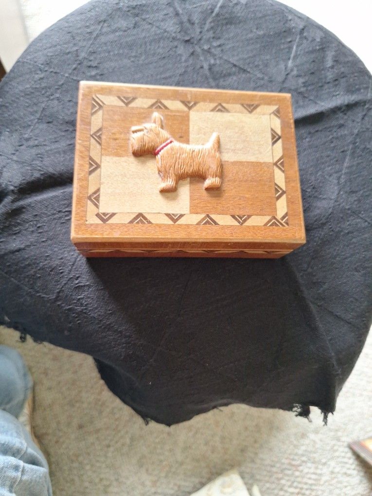 Marquetry Wood Trinket Box With Scottish Dog