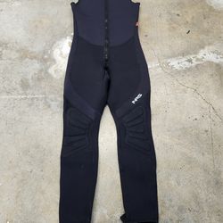 Nrs wet suit and shoes