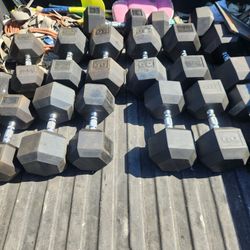 Heavy rubber dumbbells