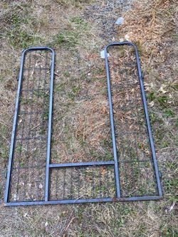 15-Panel Large Metal Animal Pen/Fence + Gate – Rabbit/Chicken/Dog – $80