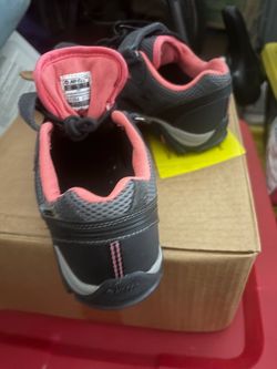 Tenis
