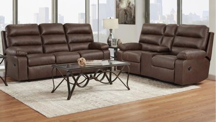 Cafe brown Reclining Sofa and loveseat!