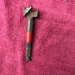 Milwaukee 1-3/8” Forstner Selfeed Bit With Replacement Tip and blade