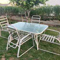 Outside Table And Chairs 