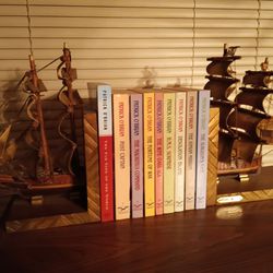 Master and Commander Book Series Patrick O'Brian With rare Antique Bookends