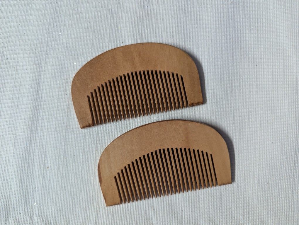 New Woman's Hair Comb And Or Man's Beard Comb