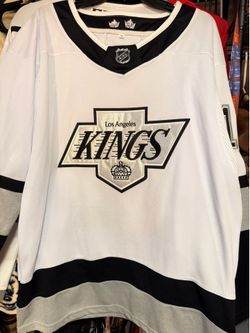 LA KINGS MOORE JERSEY