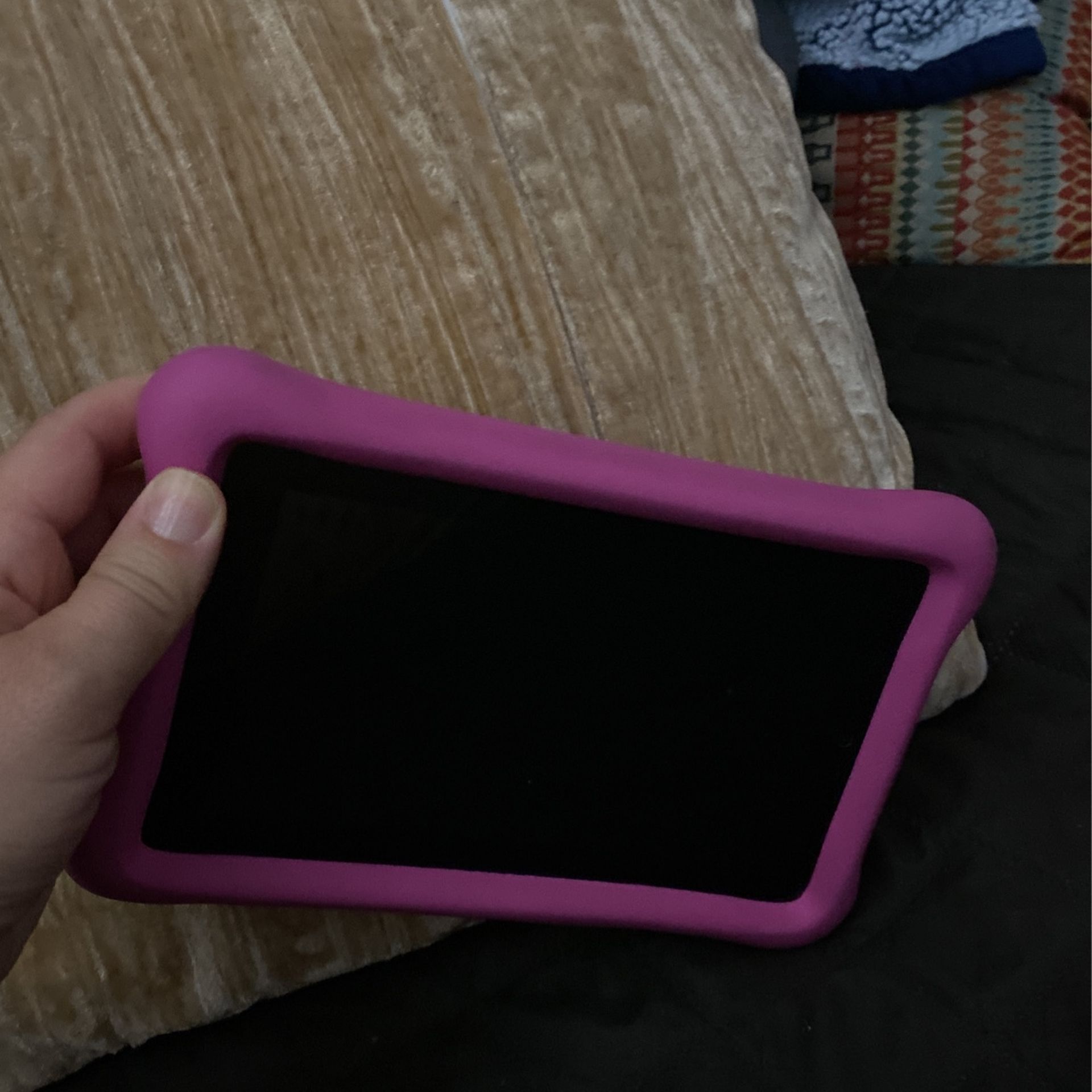 Amazon Fire Tablet With Pink Case