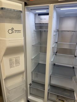 LG Side-by-Side Refrigerator with Craft Ice Maker