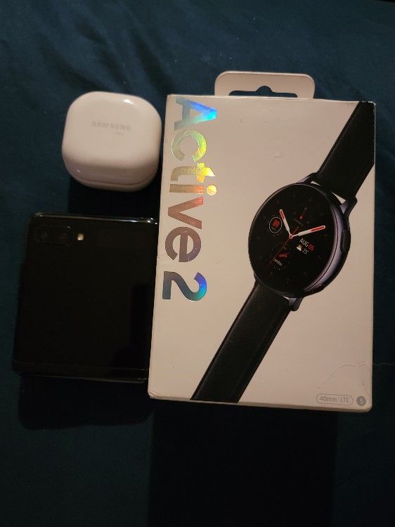 SAMSUNG PACKAGE: GALAXY Z FLIP (2ND EDITION) AT&T 5G 256 CLEAN. (SOLD) /GALAXY BUDS. /GALAXY ACTIVE2 LTE NEW (SOLD).