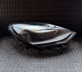 2017 2018 2019 2020 2021 2022 2023 2024 Tesla Model 3 / Y Right Passenger Side Headlight OEM 1514953-00-D