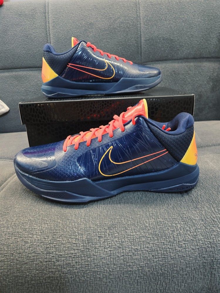 Nike Kobe 5 Protro Caitlin Clark Size 10