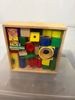 Melissa & Doug Classic Wooden Marble Run Set