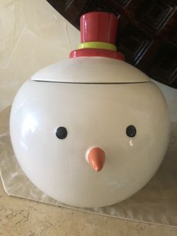 Snowman cookie jar