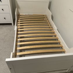 IKEA Sundvik Adjustable Kids Bed