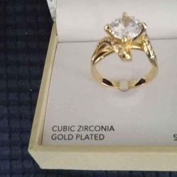 Size 9 CUBIC ZIRCONIA GOLD PLATED RING