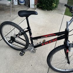 Women s Trek 820 Bike for Sale in Elk Grove Village IL OfferUp