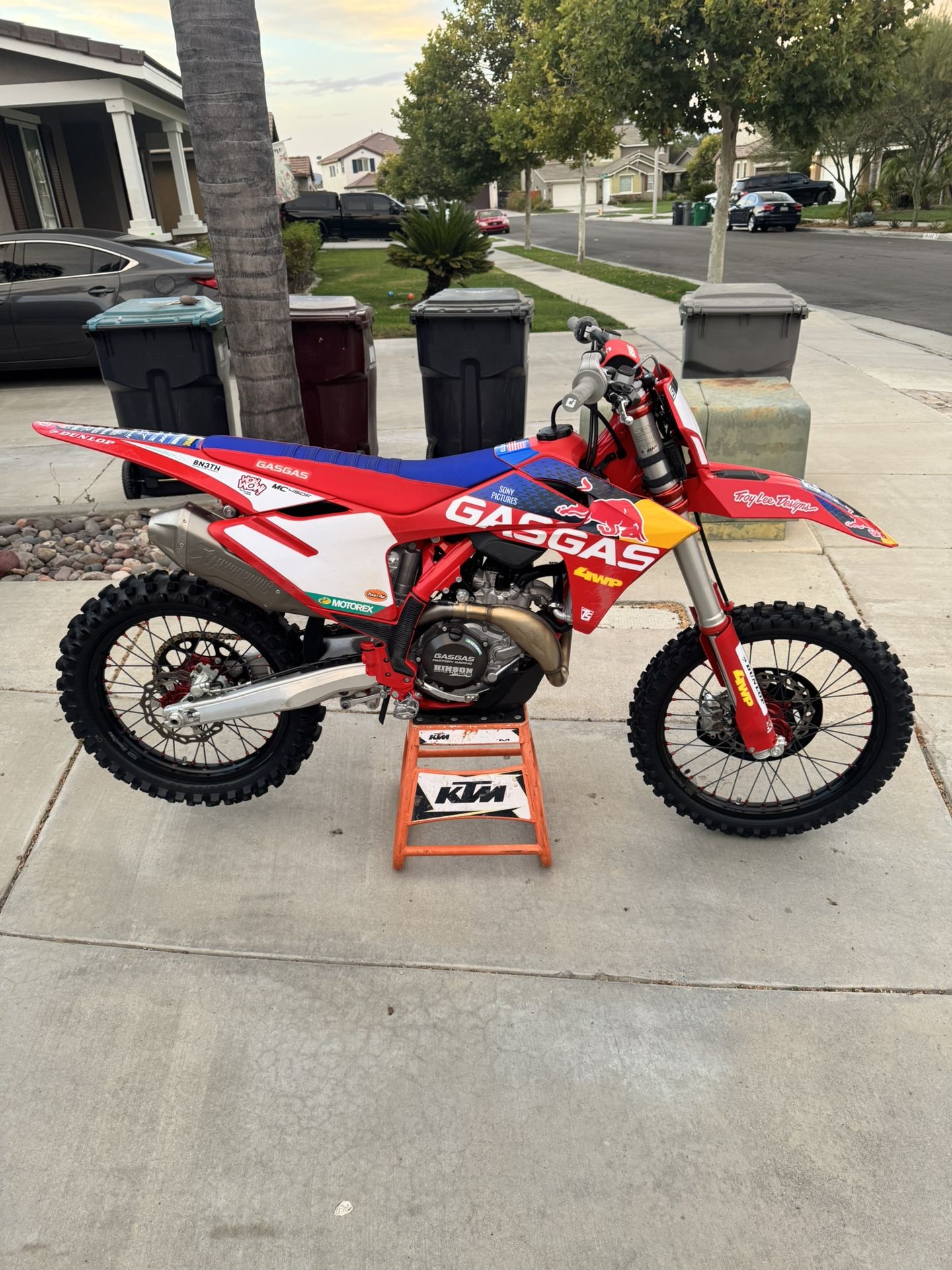 2024 GasGas MC 450F Factory Edition