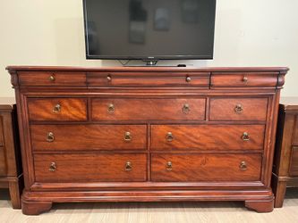 Wood dresser and night stands