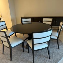 Dinning Table. 