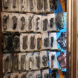 31...NICE...NEW..BATMAN..HOT WHEELS 