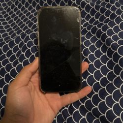 iPhone 13 Pro (READ DESCRIPTION)