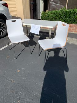 Free desk & chairs