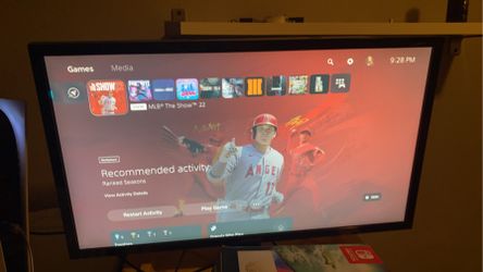 Samsung 28 in 4K gaming monitor