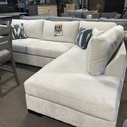 white sectional ✅☁️ $1,899