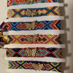 Bracelets 