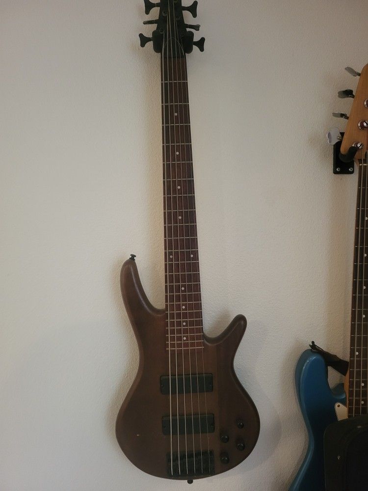 Ibanez 6-String Bass