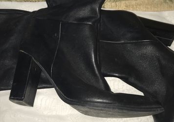 Nine West Knee High Boots, Size 12