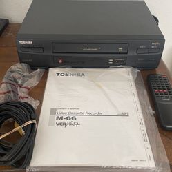 Toshiba VCR VHS Player 