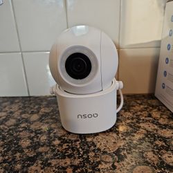 Security Camera & Spotlight 