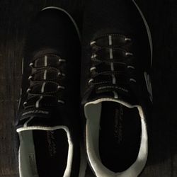 Sketchers 