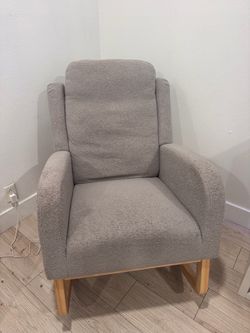 Nursing chair