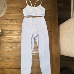 Athleta Trascend Set 