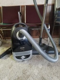 Miele callisto vacuum