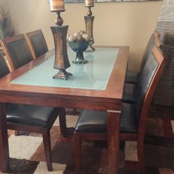 Dinning Room Table 6 Person 