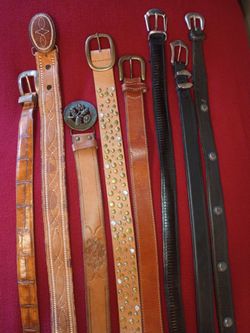 LOT OF 8 LEATHER BELTS MAKE OFFER EXCELLENT CONDITION