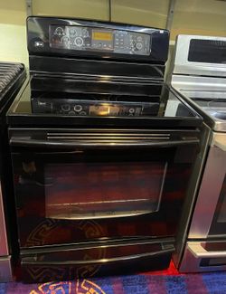 U-Line 1000 Series Undercounter Crescent
Ice Maker