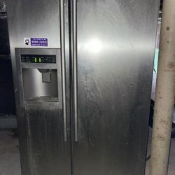 Samsung Refrigerator 