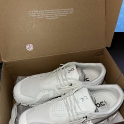 White Sneakers 
